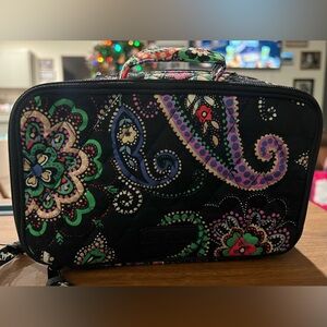 Vera Bradley Blush and Brush Make-Up Case Cosmetic Bag Zip Travel Kiev Paisley